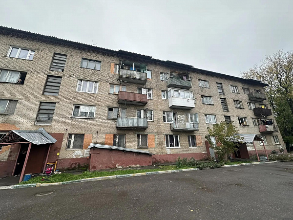 Комната 90 м²