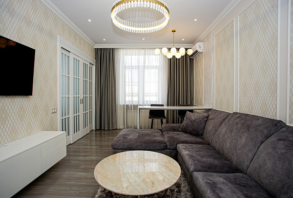 Квартира 3-комн., 85 м²