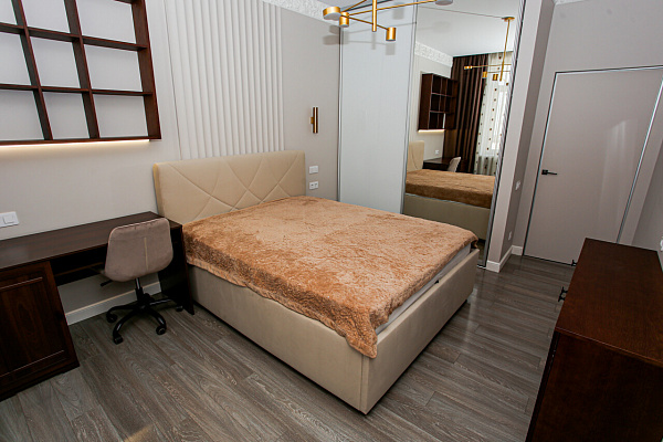 Квартира 3-комн., 85 м²