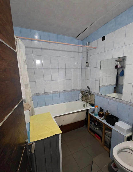 Квартира 3-комн., 54 м²
