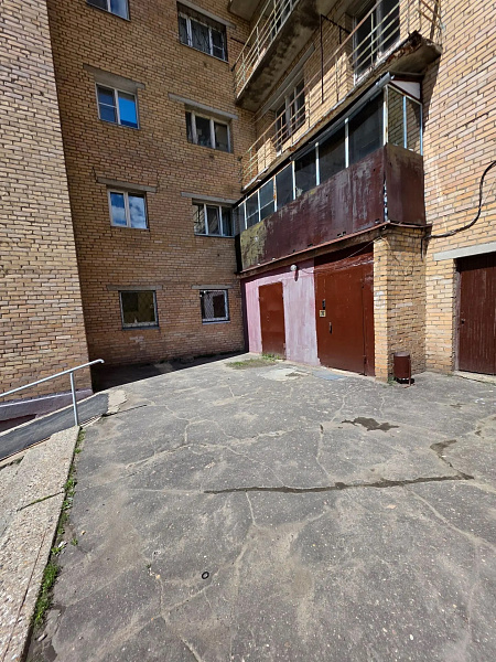 Квартира 3-комн., 54 м²