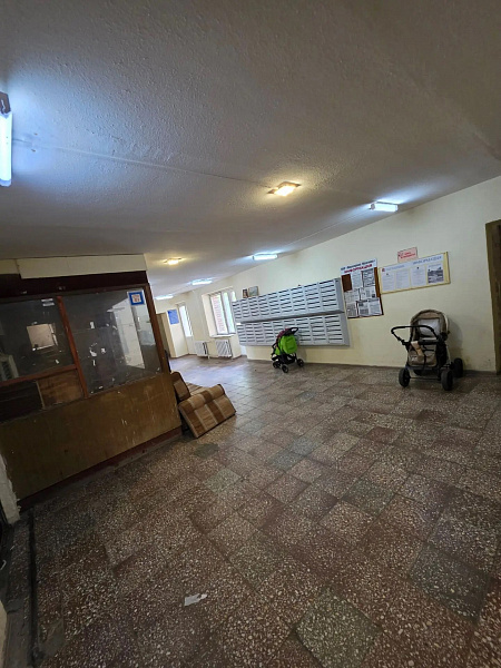 Квартира 3-комн., 54 м²