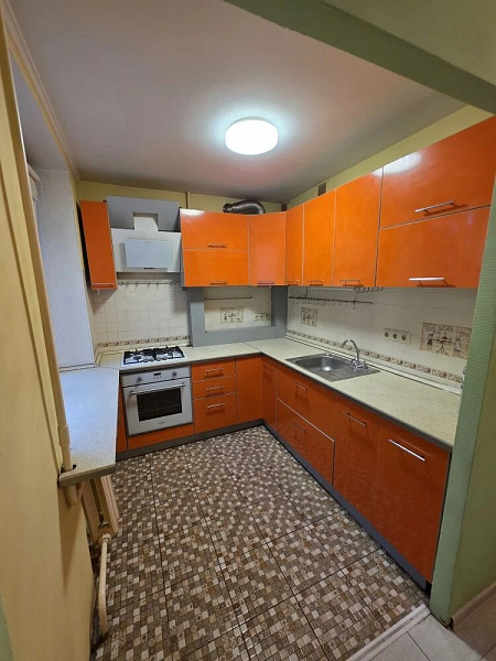 Квартира 3-комн., 56.9 м²