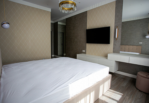 Квартира 3-комн., 85 м²