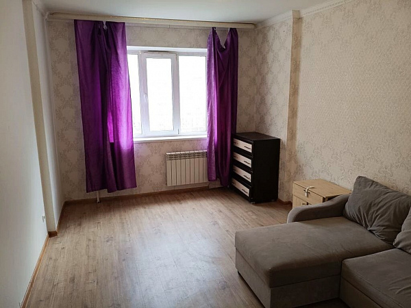 Квартира 1-комн., 37 м²